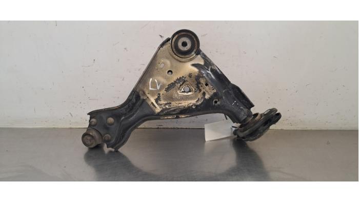 Bras de suspension avant gauche Mercedes Vito