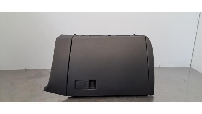 Boîte à gants Volkswagen Polo