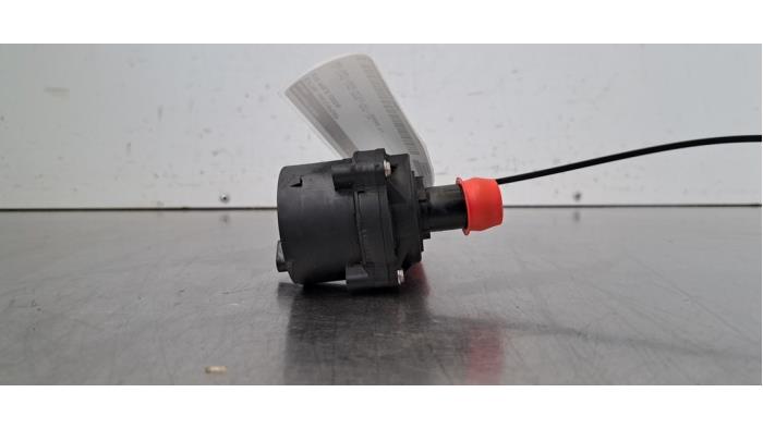 Pompe à eau supplémentaire Volkswagen Polo