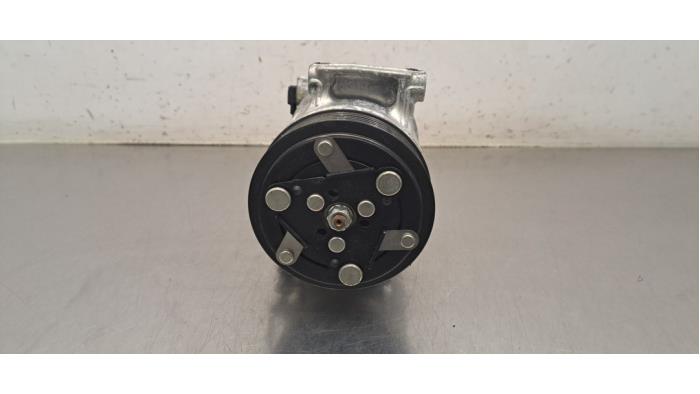 Pompe clim Nissan Qashqai