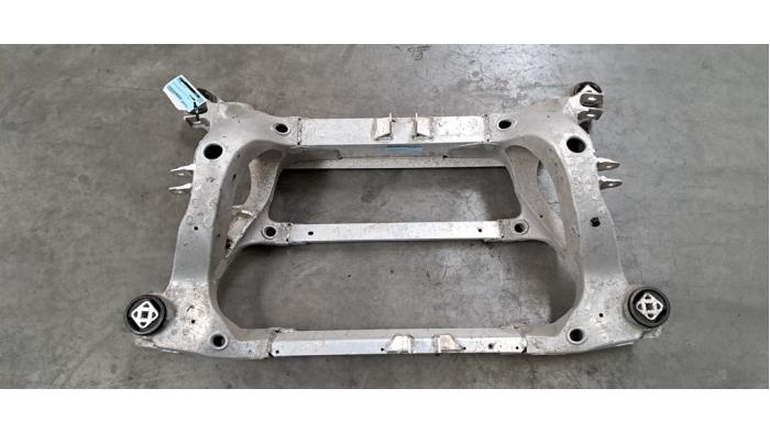 Faux châssis Tesla Model X