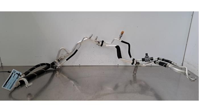 Tuyau clim Opel Corsa