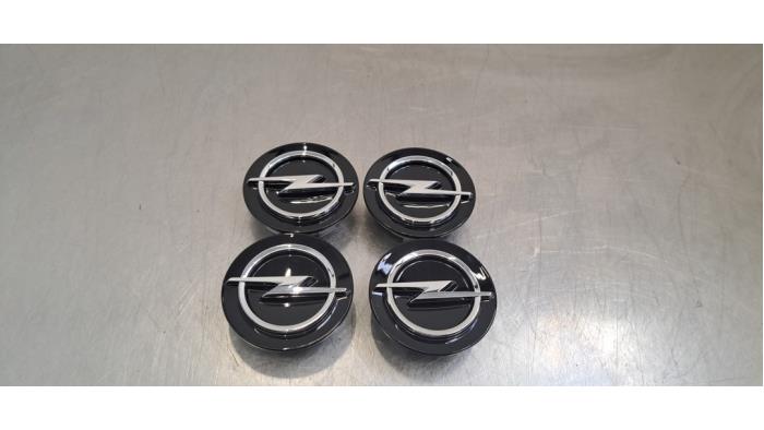 Ensemble enjoliveur Opel Corsa
