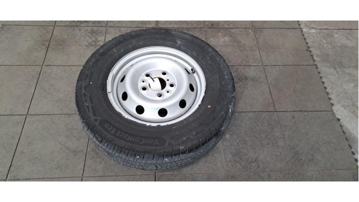 Jante + pneumatique Fiat Ducato