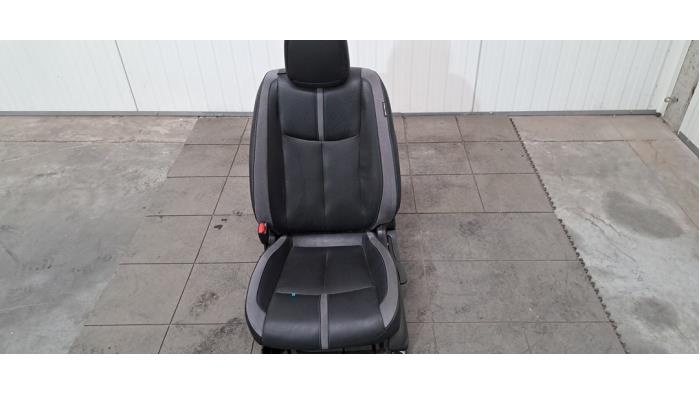 Siège gauche Nissan Leaf