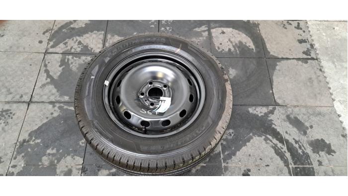 Roue de secours Fiat Talento