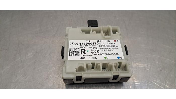 Module verrouillage central des portes Mercedes B-Klasse