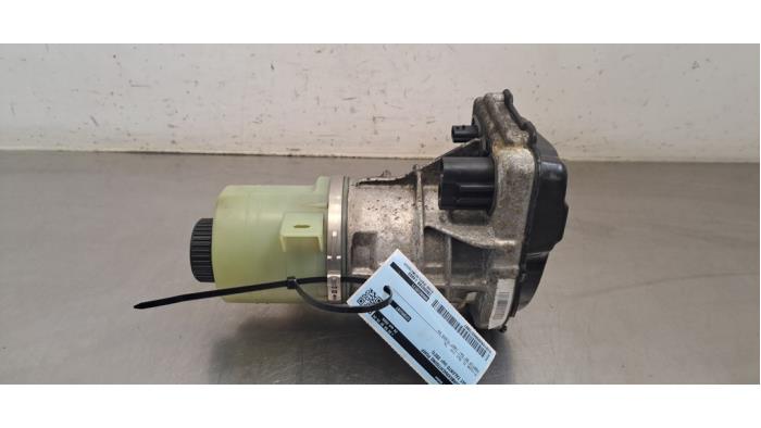 Pompe direction assistée Fiat Talento