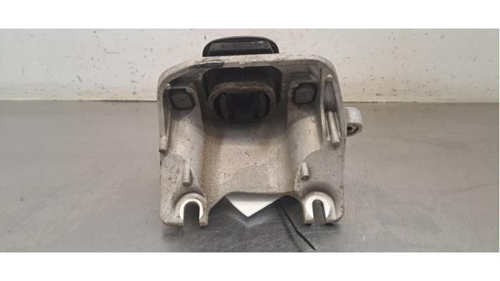 Support moteur Fiat Talento