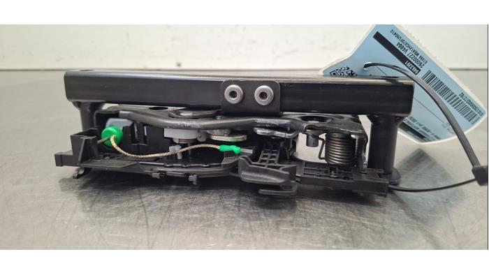 Serrure hayon BMW 4-Série