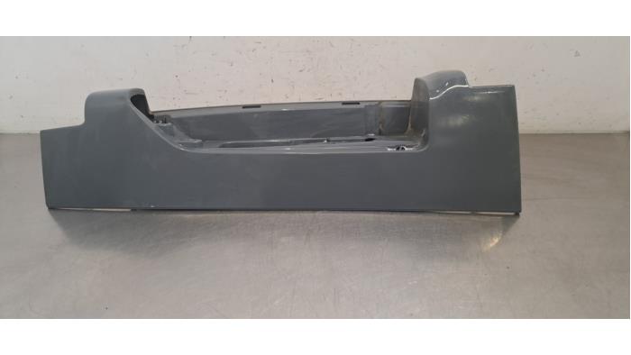 Bord feu arrière gauche Fiat Talento