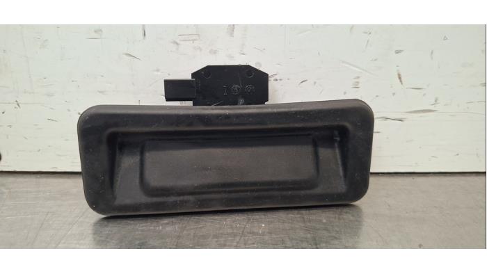 Poignée hayon BMW 4-Série