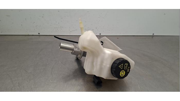 Cylindre de frein principal Volkswagen Golf