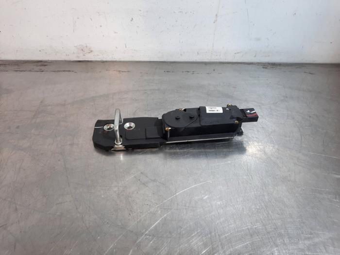 Moteur fermeture auxiliaire hayon MG Marvel R