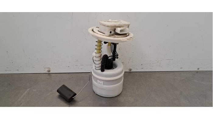 Pompe carburant électrique Dacia Sandero