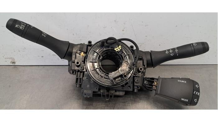 Commutateur combi colonne de direction Dacia Sandero