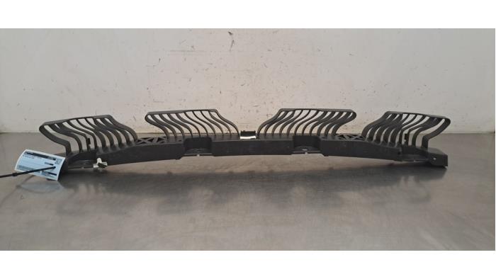 Support pare-chocs arrière centre Volkswagen Tiguan