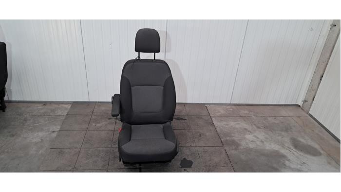 Siège gauche Fiat Talento