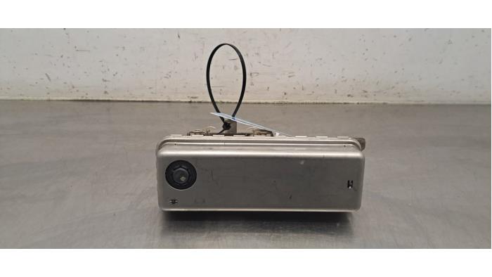 Réchauffeur de liquide de refroidissement HV Volkswagen Tiguan