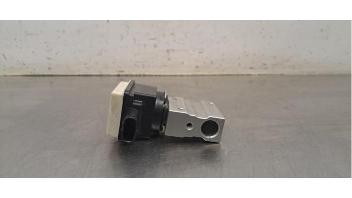 Valve d'expansion clim Toyota bZ4X