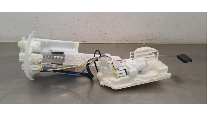 Pompe carburant électrique Toyota Yaris