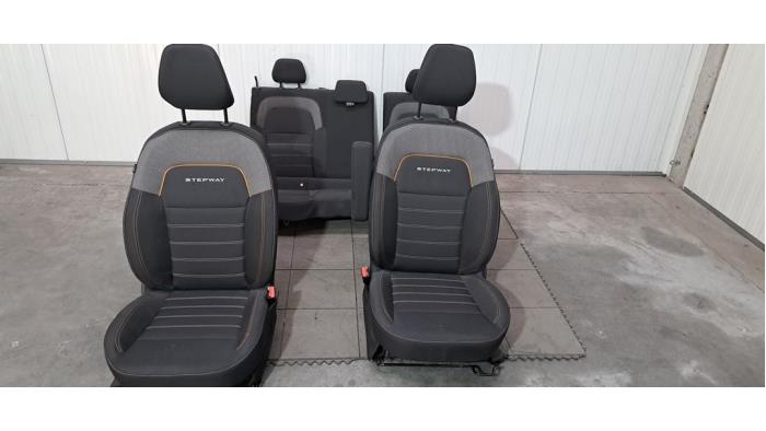 Kit revêtement (complet) Dacia Sandero