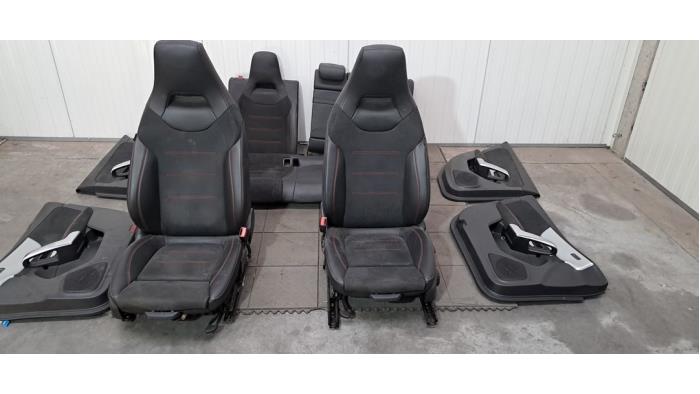 Kit revêtement (complet) Mercedes A-Klasse