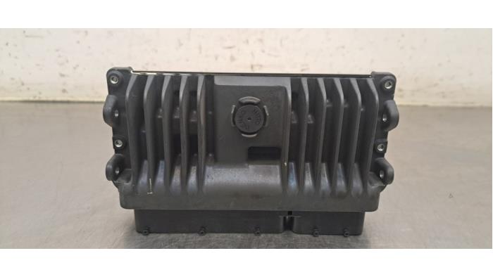 Ordinateur gestion moteur Toyota Yaris