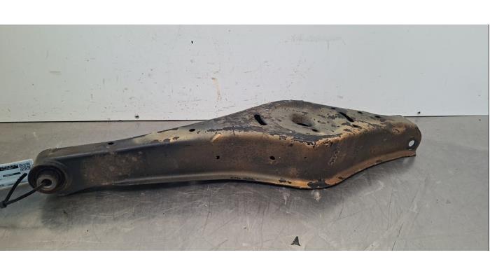Bras de suspension arrière droit Borgward BX7