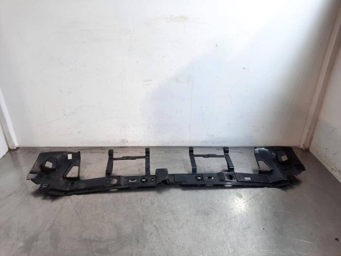 Panneau avant Jaguar E-Pace