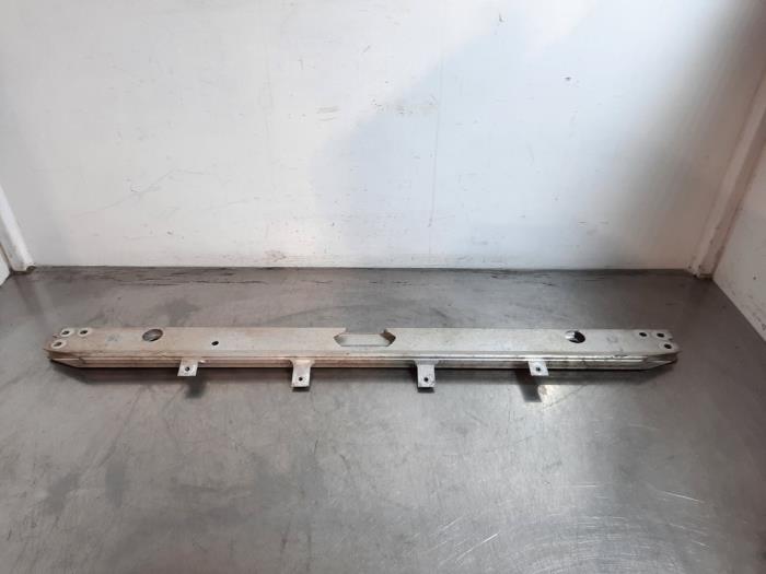 Barre radiateur Jaguar E-Pace