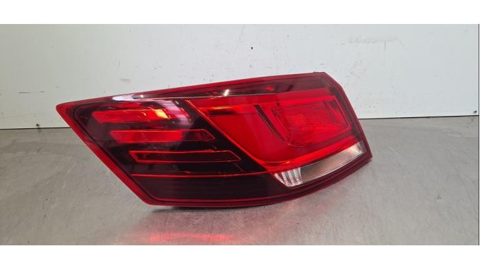 Feu arrière gauche Borgward BX7