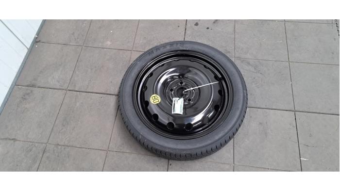 Roue de secours Borgward BX7