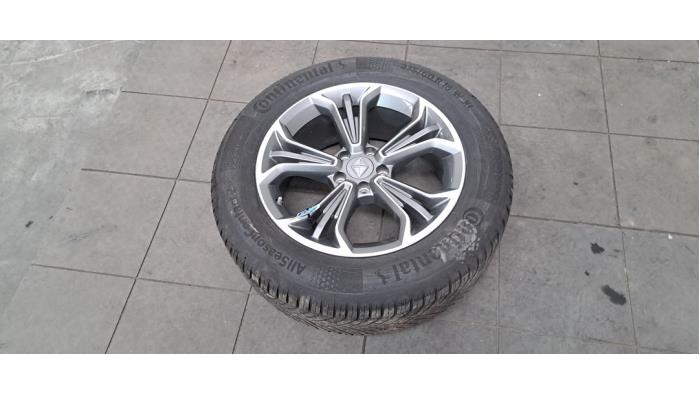 Jante + pneumatique Borgward BX7