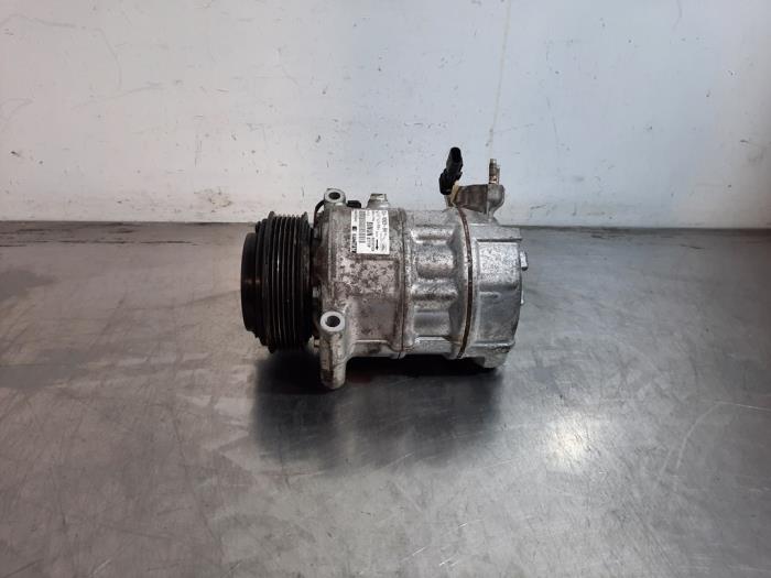 Pompe clim Jaguar E-Pace