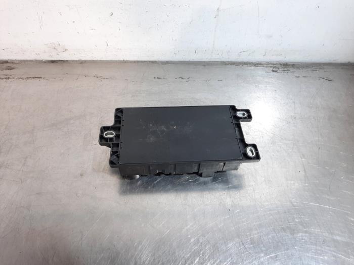 Boîte à fusibles Jaguar E-Pace