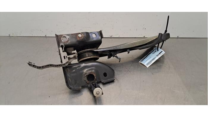 Bras de suspension arrière gauche Mercedes A-Klasse