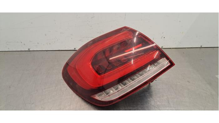 Feu arrière gauche Mercedes A-Klasse