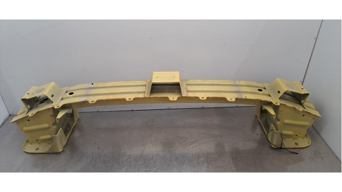 Cadre pare-chocs avant MG MG3