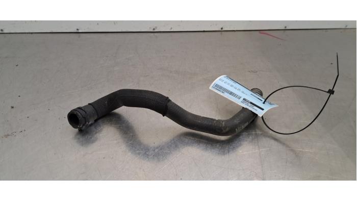 Tuyau radiateur MG MG3