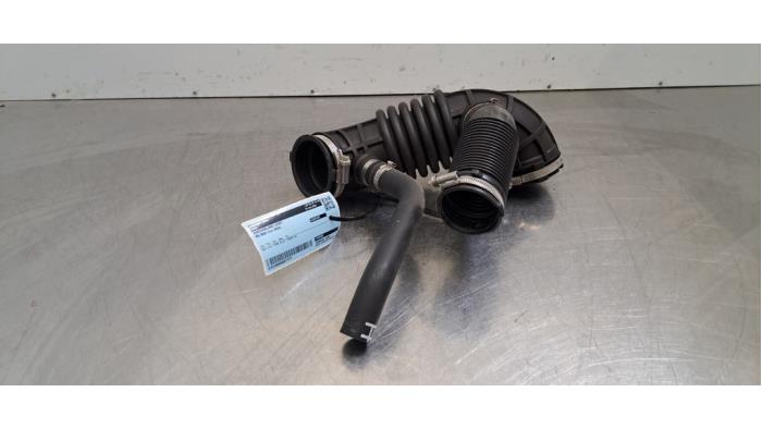 Tuyau d'aspiration air MG MG3