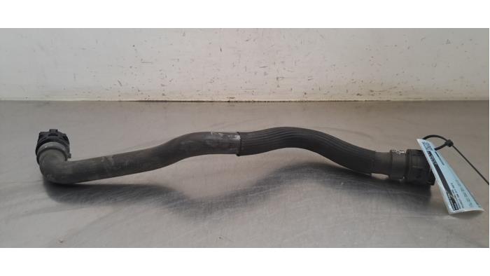 Tuyau radiateur Peugeot 208