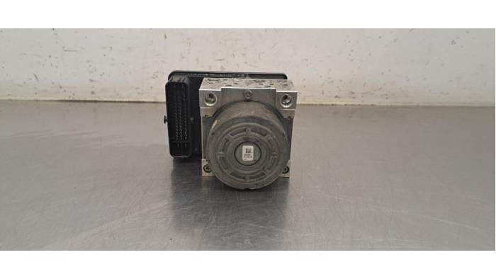 Pompe ABS Peugeot 208