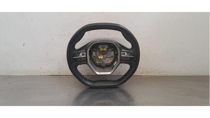Volant Peugeot 208