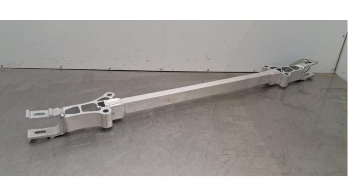 Support (divers) Porsche Taycan