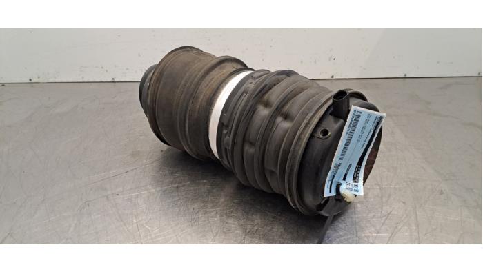 Amortisseur à air comprimé Porsche Taycan