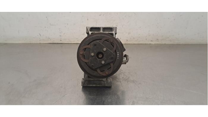 Pompe clim Dacia Sandero