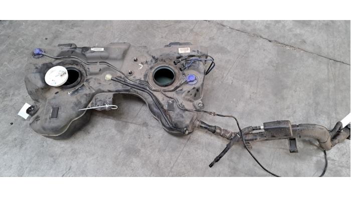 Réservoir de carburant Borgward BX7