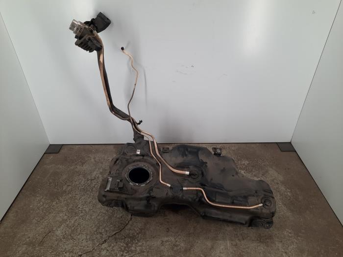 Réservoir de carburant Skoda Fabia