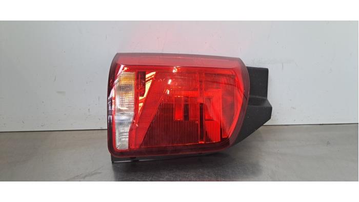 Feu arrière gauche Volkswagen Transporter